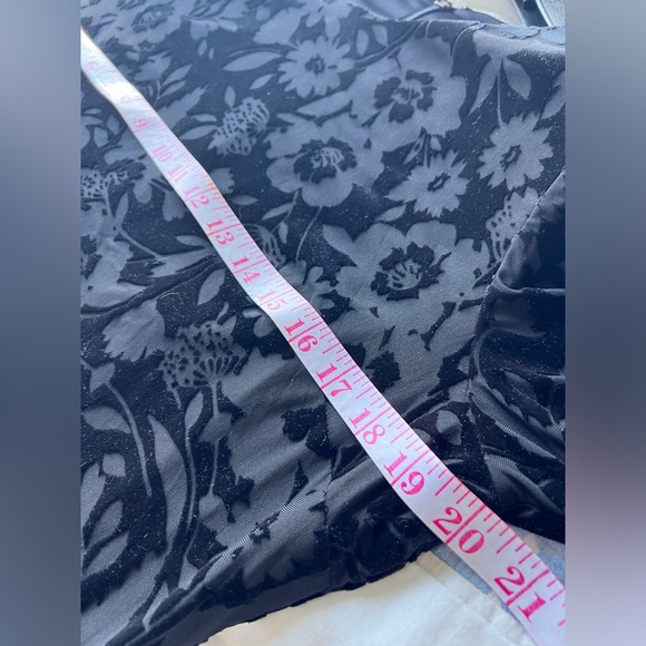 Tommy Hilfiger Womens Black Floral Velvet Holiday Christmas Party Midi Dress 12 - Picture 7 of 7